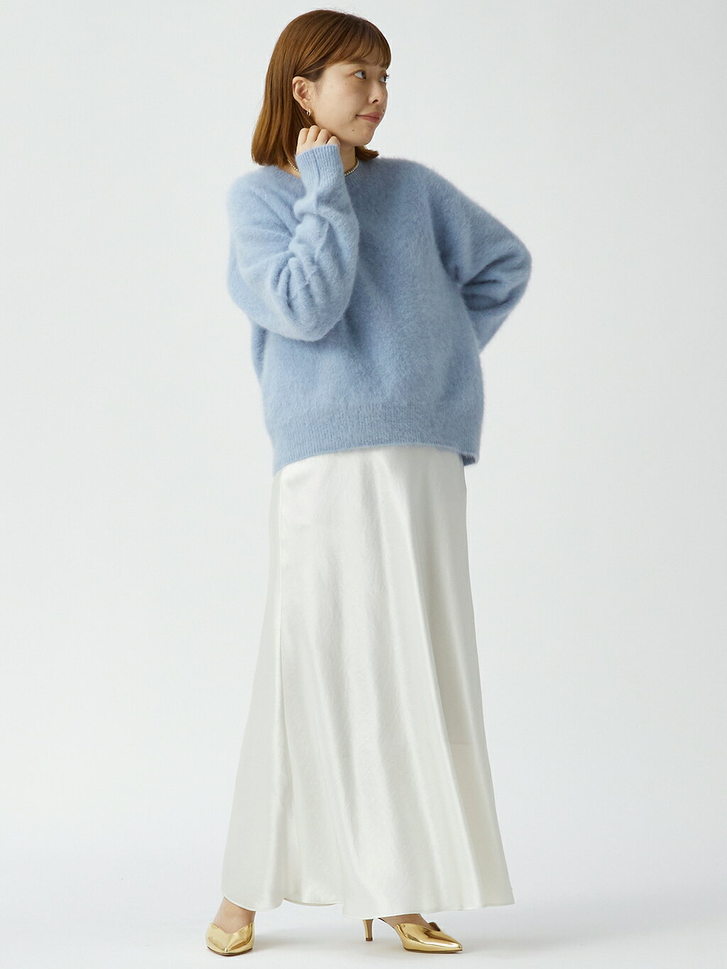 1er Arrondissementのヴィンテージサテンスカートを使ったコーディネートを紹介します。｜Rakuten Fashion(楽天ファッション／旧楽天ブランドアベニュー)4799457