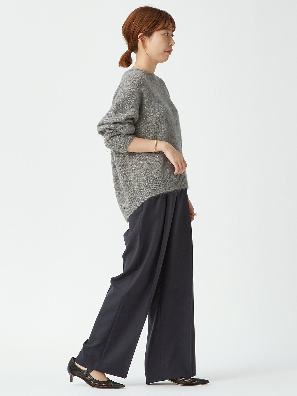 1er Arrondissementのツータックトラウザーを使ったコーディネートを紹介します。｜Rakuten Fashion(楽天ファッション／旧楽天ブランドアベニュー)4799460