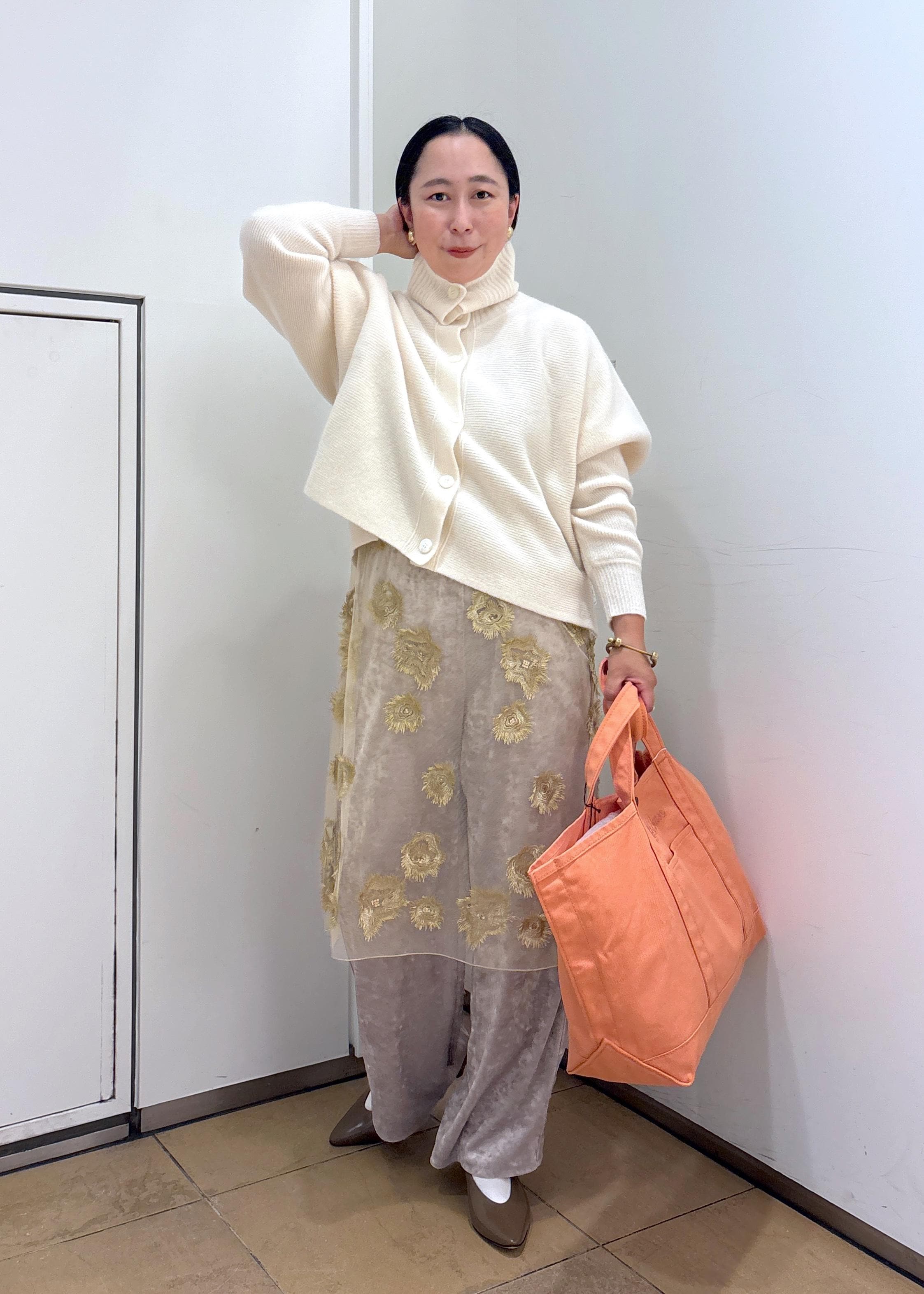 SALON adam et rope'のコーディネートを紹介します。｜Rakuten Fashion(楽天ファッション／旧楽天ブランドアベニュー)4830606
