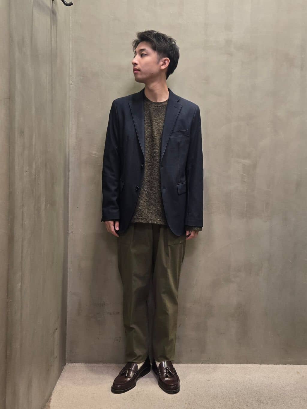 TAKEO KIKUCHIの【尾州織】ウールブレンド パイルカットソーを使ったコーディネートを紹介します。｜Rakuten Fashion(楽天ファッション／旧楽天ブランドアベニュー)4801794