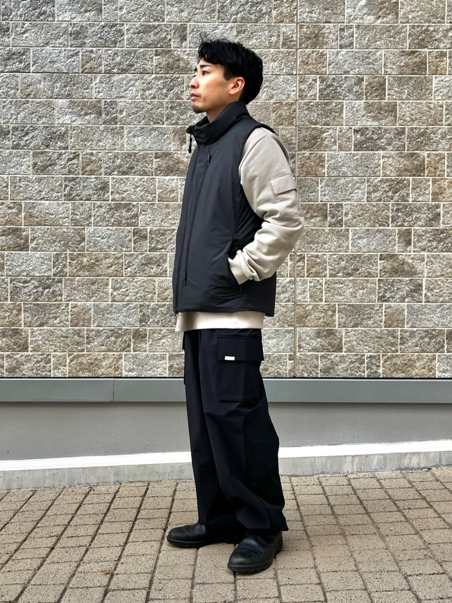 Snow PeakのRoot two-pocket drawstring pantsを使ったコーディネートを紹介します。｜Rakuten Fashion(楽天ファッション／旧楽天ブランドアベニュー)4803425