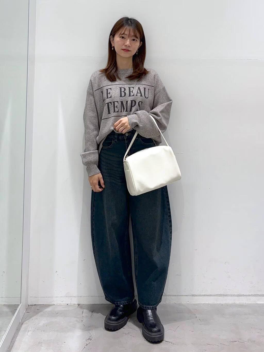 LAKOLEのアソートロゴジャガードニットを使ったコーディネートを紹介します。｜Rakuten Fashion(楽天ファッション／旧楽天ブランドアベニュー)4806905