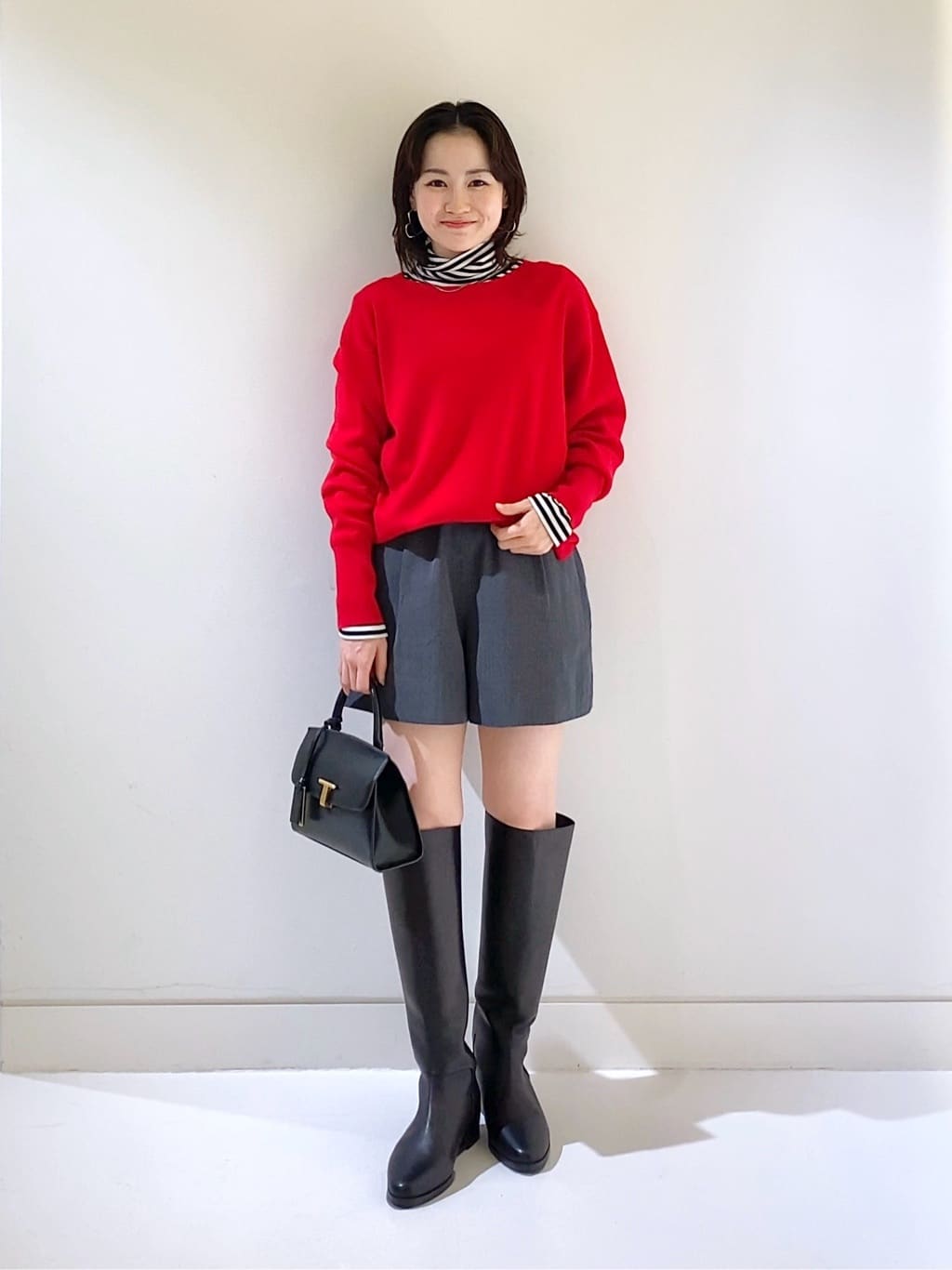allurevilleの【セットアップ対応可能】ウールスムース2WAYネックプルオーバーを使ったコーディネートを紹介します。｜Rakuten Fashion(楽天ファッション／旧楽天ブランドアベニュー)4810290