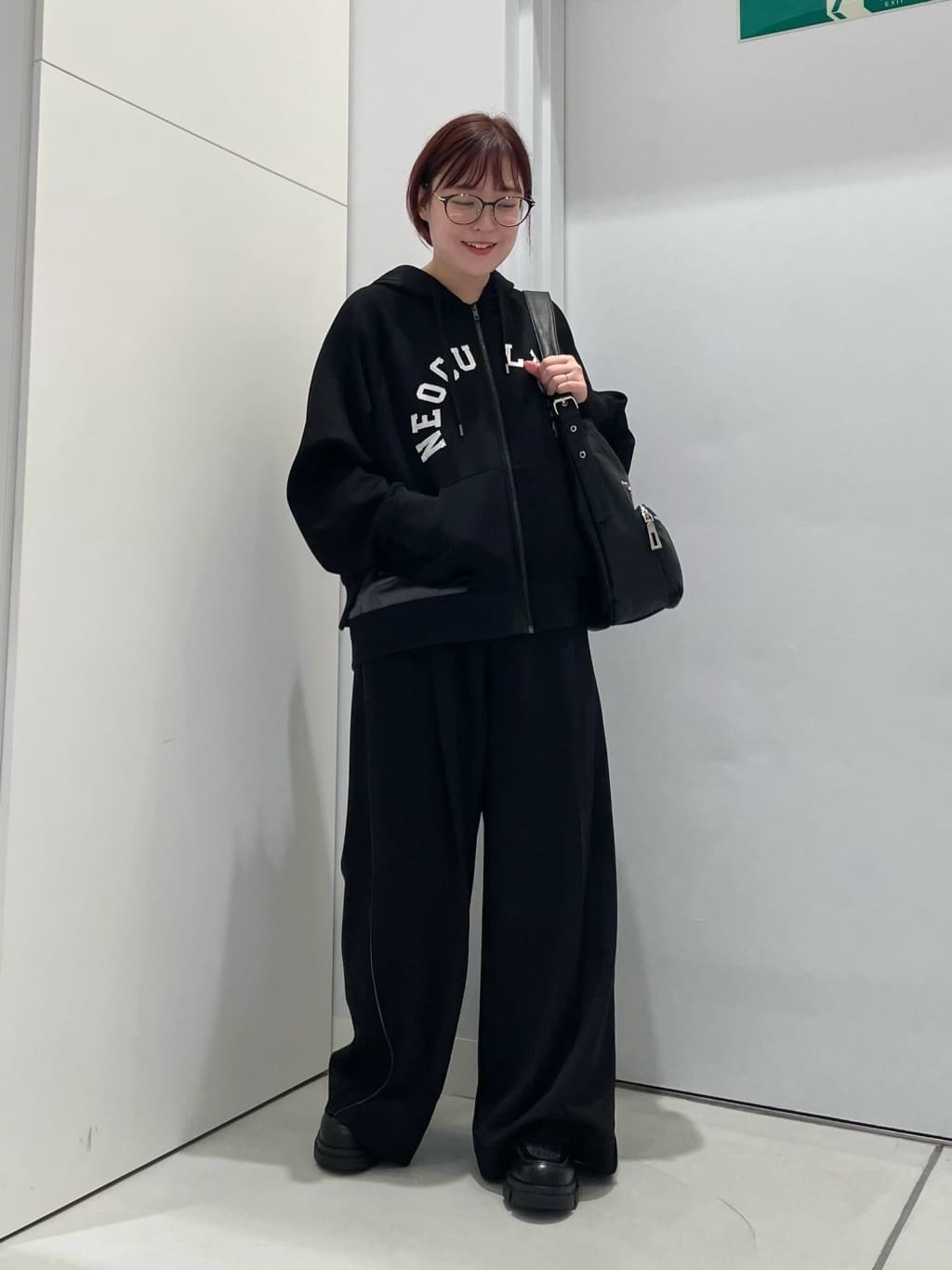 Vinのコーディネートを紹介します。｜Rakuten Fashion(楽天ファッション／旧楽天ブランドアベニュー)4810512