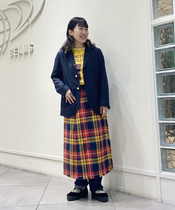 BEAMS WOMENのBEAMS BOY / ポリエステル ウール 3ボタン ブレザーを使ったコーディネートを紹介します。｜Rakuten Fashion(楽天ファッション／旧楽天ブランドアベニュー)4816486