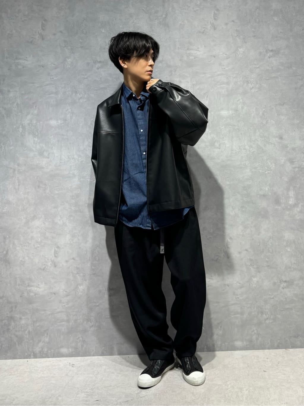 NANO universeのGramicci/別注 WOOL LIKE DART PANTを使ったコーディネートを紹介します。｜Rakuten Fashion(楽天ファッション／旧楽天ブランドアベニュー)4821867