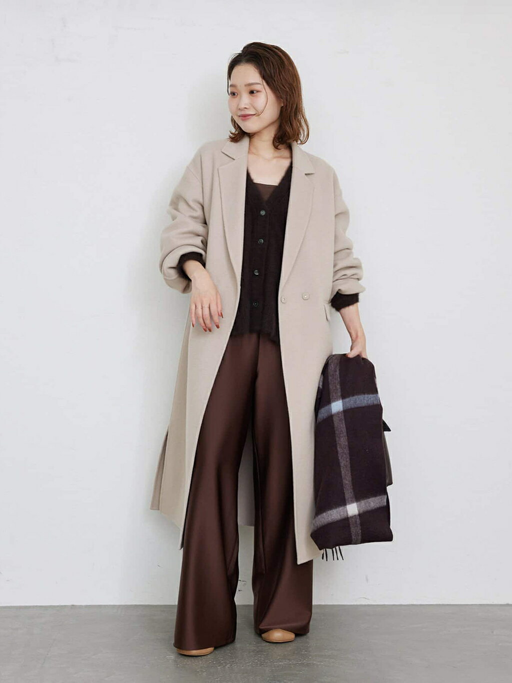 SLOBE IENAのフォックスウールカシミヤ カーディガンを使った 