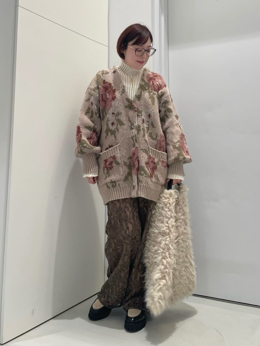 Vinのコーディネートを紹介します。｜Rakuten Fashion(楽天ファッション／旧楽天ブランドアベニュー)4832939