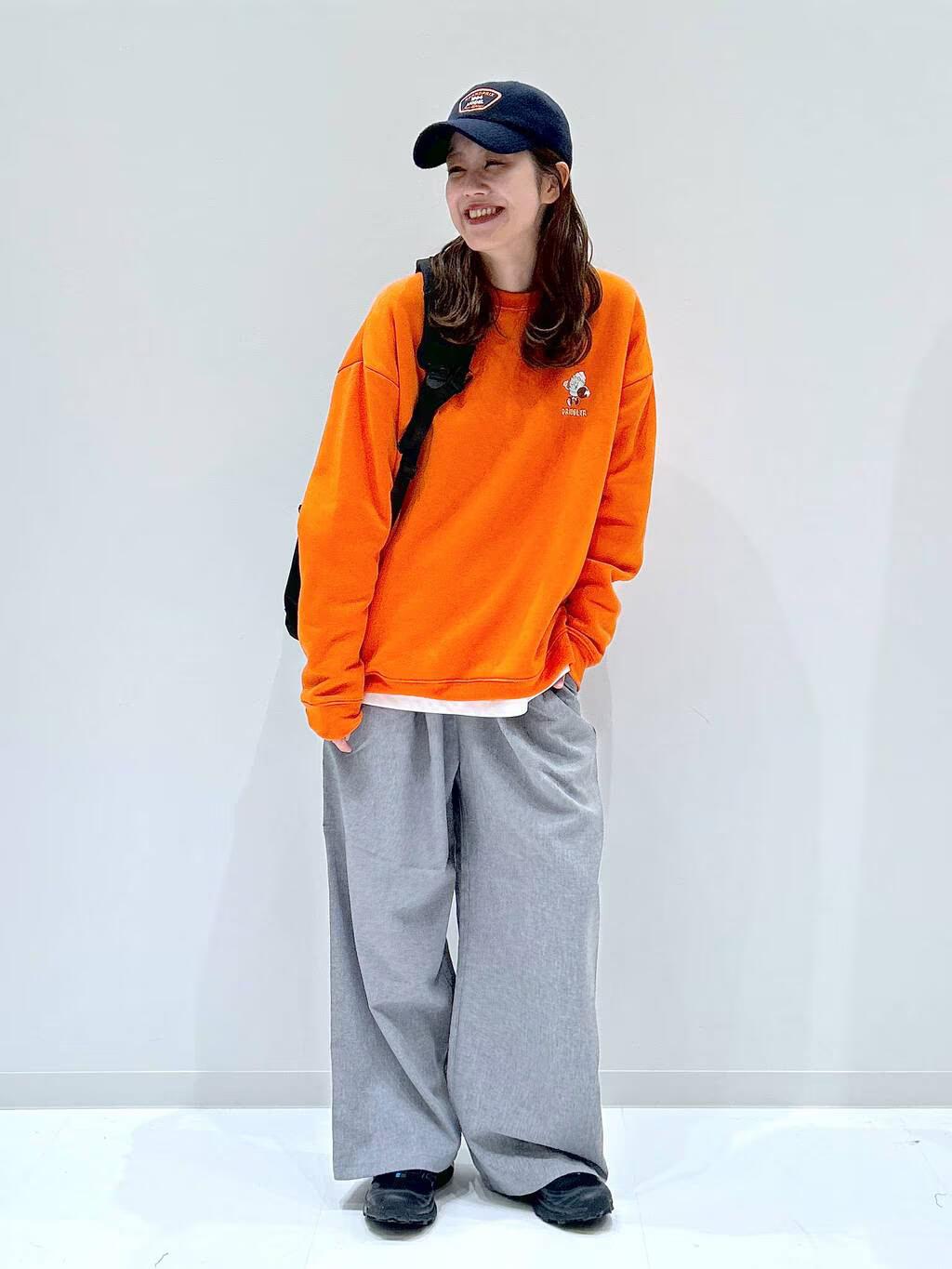 LAKOLEのモグモグモチーフプルオーバーを使ったコーディネートを紹介します。｜Rakuten Fashion(楽天ファッション／旧楽天ブランドアベニュー)4835090