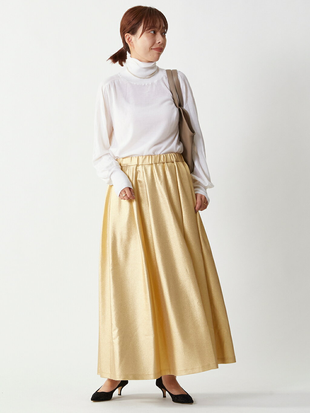 1er Arrondissementのメタリックツイルスカートを使ったコーディネートを紹介します。｜Rakuten Fashion(楽天ファッション／旧楽天ブランドアベニュー)4836488