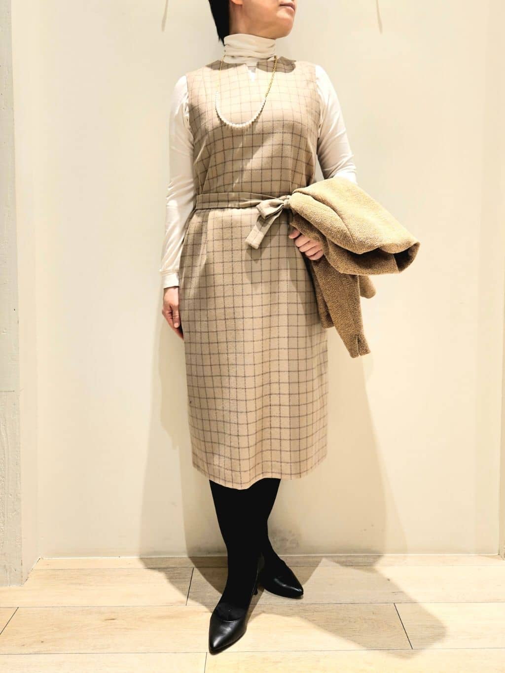 NEWYORKERのカラーモールツィード ノーカラージャケットを使ったコーディネートを紹介します。｜Rakuten Fashion(楽天ファッション／旧楽天ブランドアベニュー)4852389