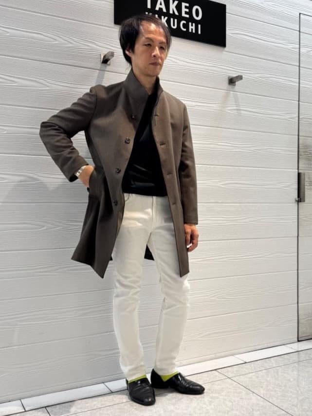TAKEO KIKUCHIの【ウールカシミヤブレンド】ビーバー調 スタンドカラー コートを使ったコーディネートを紹介します。｜Rakuten Fashion(楽天ファッション／旧楽天ブランドアベニュー)4854893