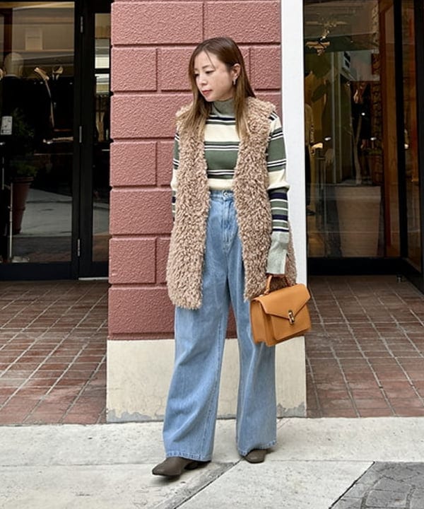 BEAMS HEARTのタックワイド デニムパンツ(S~M)を使ったコーディネートを紹介します。｜Rakuten Fashion(楽天ファッション／旧楽天ブランドアベニュー)4856921