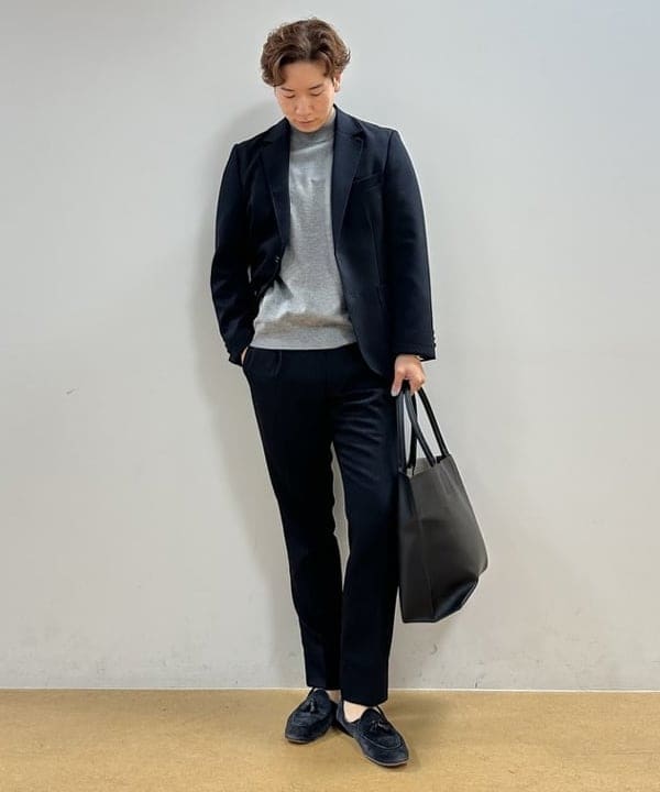 BEAMS HEARTのフェイクレザー トートバッグ(A4サイズ収納可能)を使ったコーディネートを紹介します。｜Rakuten Fashion(楽天ファッション／旧楽天ブランドアベニュー)4856938