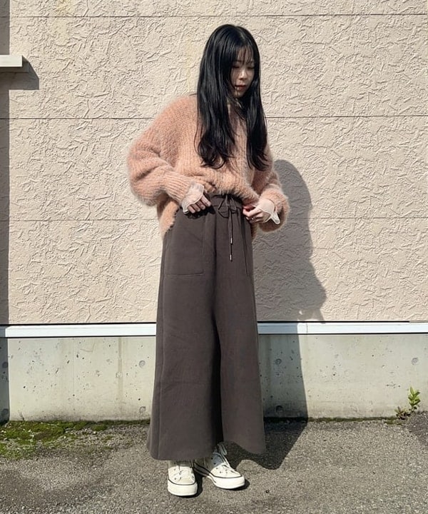 BEAMS HEARTの配色 シャギーニット 24AW カラーを使ったコーディネートを紹介します。｜Rakuten Fashion(楽天ファッション／旧楽天ブランドアベニュー)4857829