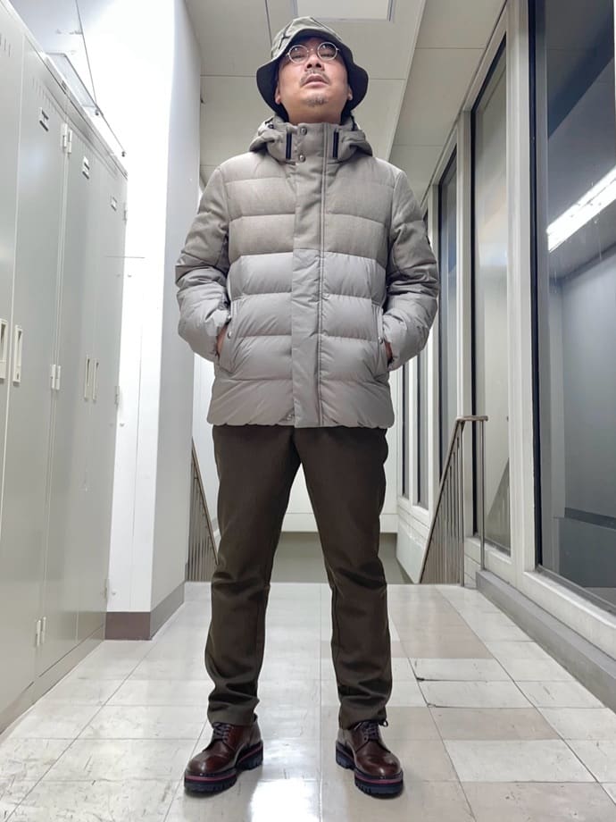 TAKEO KIKUCHIの【735フィルパワー】コンビ ダウンブルゾンを使ったコーディネートを紹介します。｜Rakuten Fashion(楽天ファッション／旧楽天ブランドアベニュー)4862660