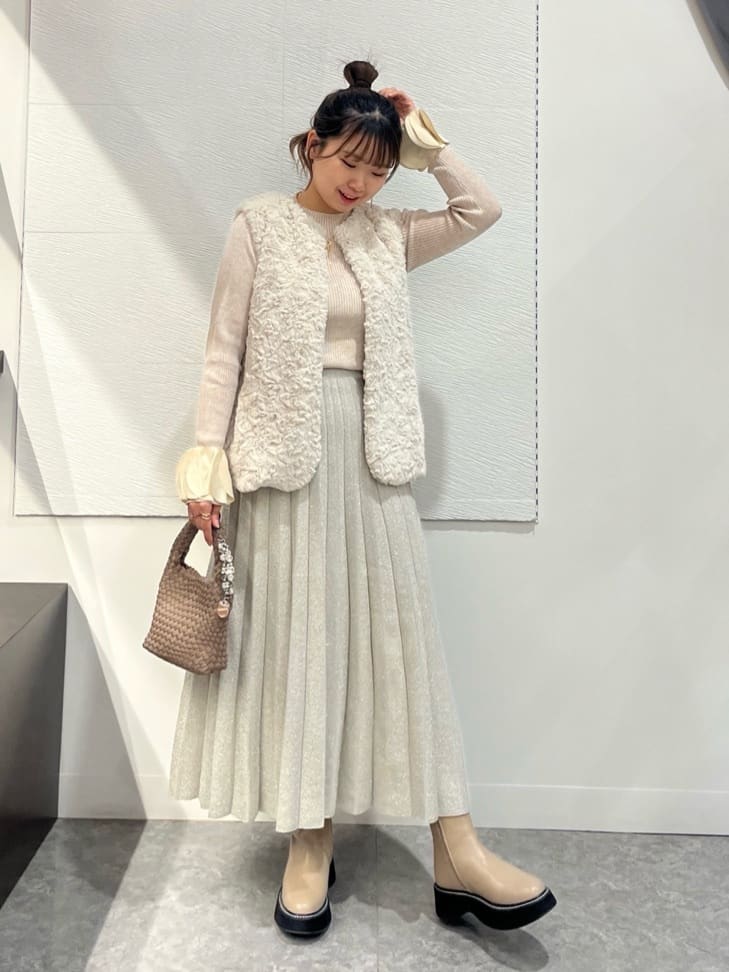 Vinのコーディネートを紹介します。｜Rakuten Fashion(楽天ファッション／旧楽天ブランドアベニュー)4864419