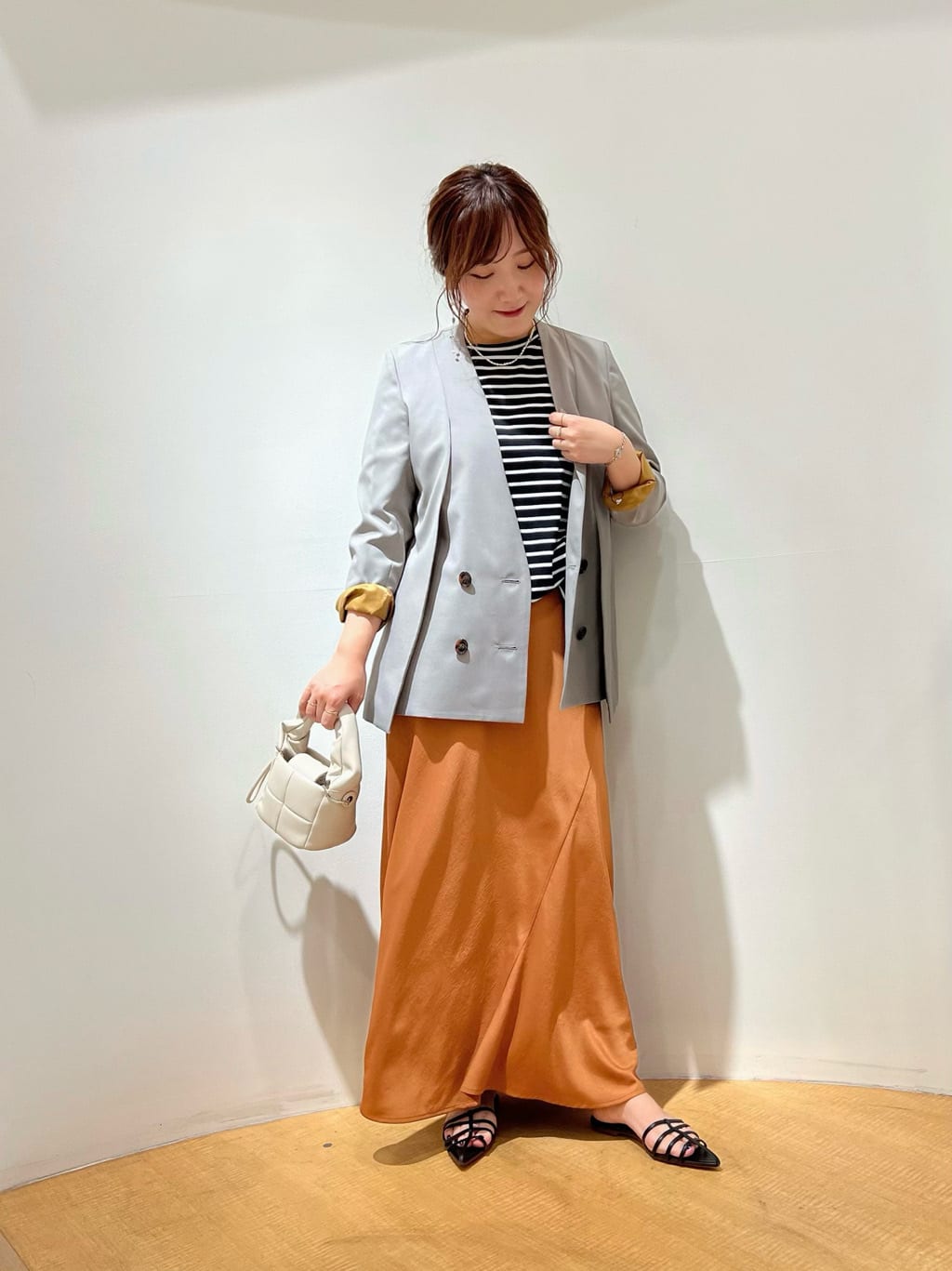 Vinのコーディネートを紹介します。｜Rakuten Fashion(楽天ファッション／旧楽天ブランドアベニュー)4865840