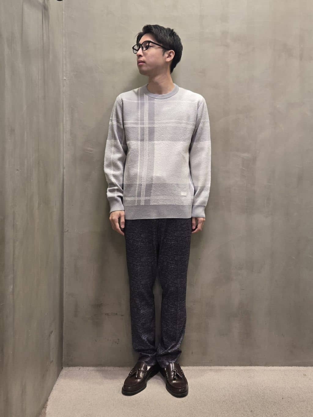 TAKEO KIKUCHIのビッグチェック プルオーバー ニットを使ったコーディネートを紹介します。｜Rakuten Fashion(楽天ファッション／旧楽天ブランドアベニュー)4871404