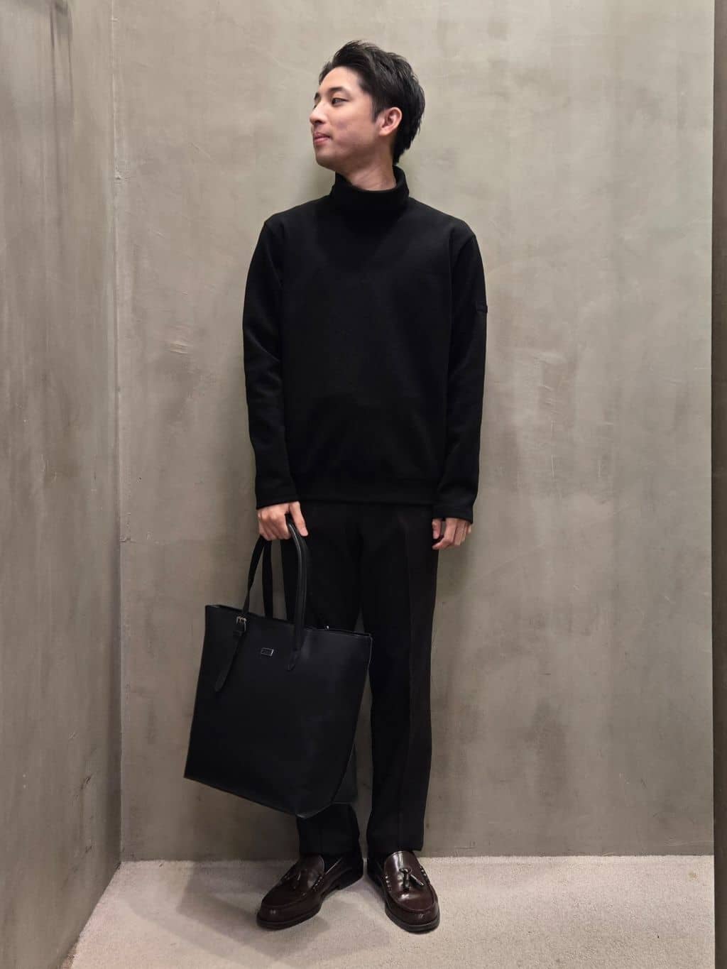 TAKEO KIKUCHIのウールブレンド オフタートルネック カットソーを使ったコーディネートを紹介します。｜Rakuten Fashion(楽天ファッション／旧楽天ブランドアベニュー)4871536