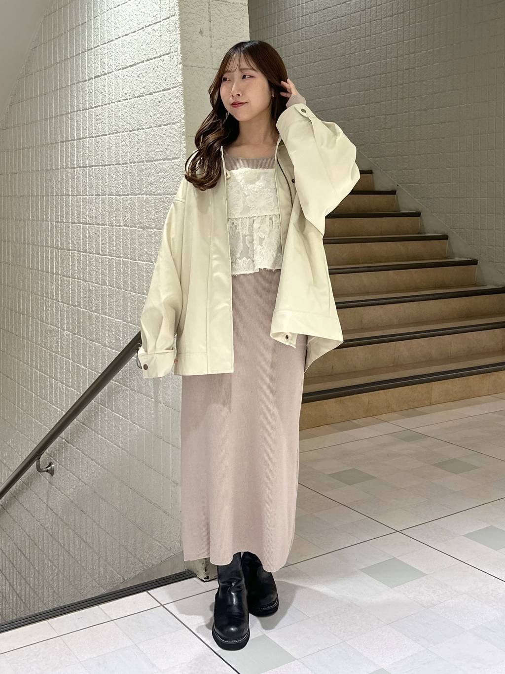 mysty womanの【WEB限定】フェイクレザーミドルブルゾンを使ったコーディネートを紹介します。｜Rakuten Fashion(楽天ファッション／旧楽天ブランドアベニュー)4878965