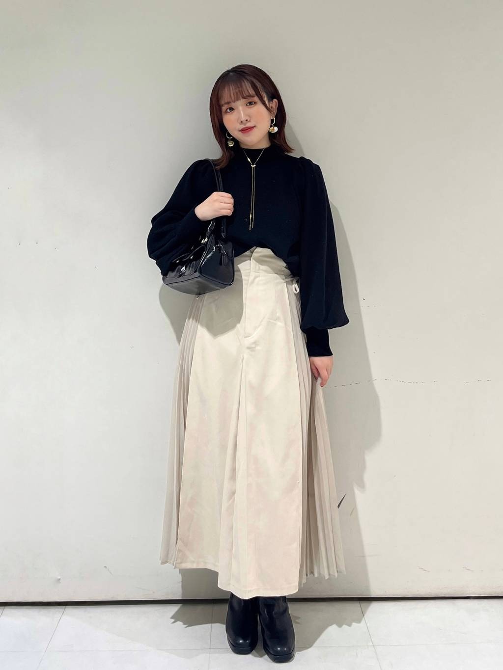 mysty womanの【上西星来さん着用アイテム】ニットストームショートブーツを使ったコーディネートを紹介します。｜Rakuten Fashion(楽天ファッション／旧楽天ブランドアベニュー)4878634