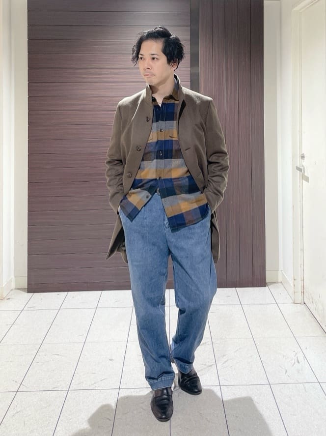 TAKEO KIKUCHIの【ウールカシミヤブレンド】ビーバー調 スタンドカラー コートを使ったコーディネートを紹介します。｜Rakuten Fashion(楽天ファッション／旧楽天ブランドアベニュー)4879158