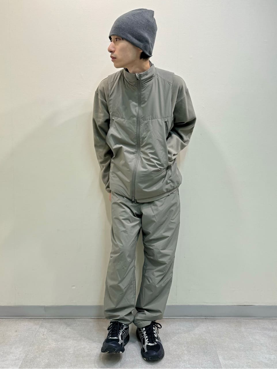 Snow Peakの2L Octa Pantsを使ったコーディネートを紹介します。｜Rakuten Fashion(楽天ファッション／旧楽天ブランドアベニュー)4880399