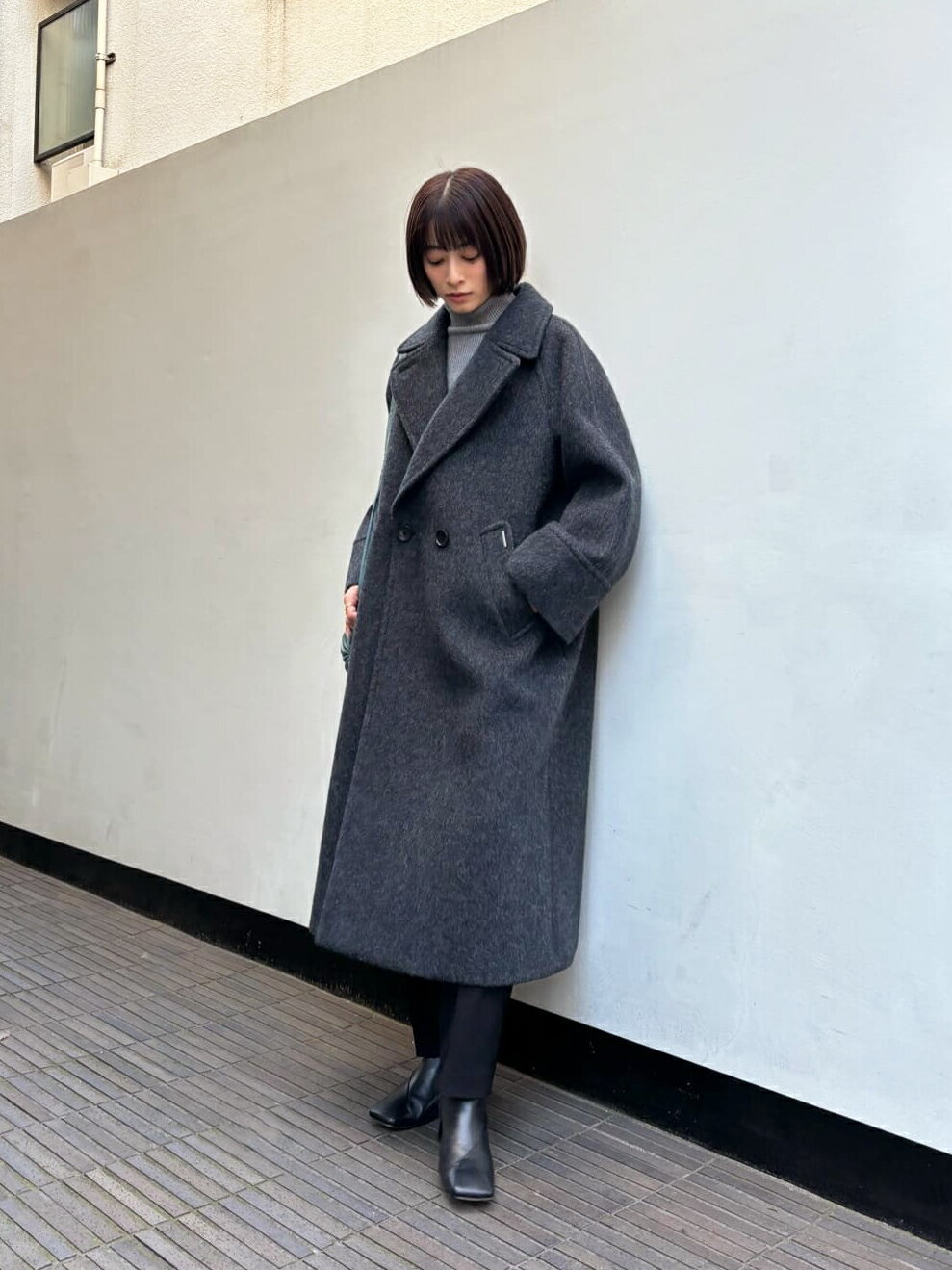 LOVELESSのスーパークリースインタックテーパードパンツを使ったコーディネートを紹介します。｜Rakuten Fashion(楽天ファッション／旧楽天ブランドアベニュー)4883332