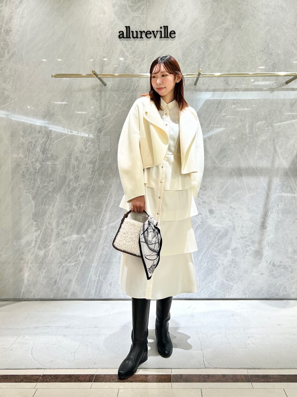 【LOULOU WILLOUGHBY】グロッシーツイルティアードワンピース LOULOU WILLOUGHBY】グロッシーツイルティアードワンピース