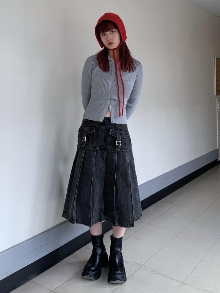 SLY L／W OVER DYE PLEATS ミドルスカートデニムスカート