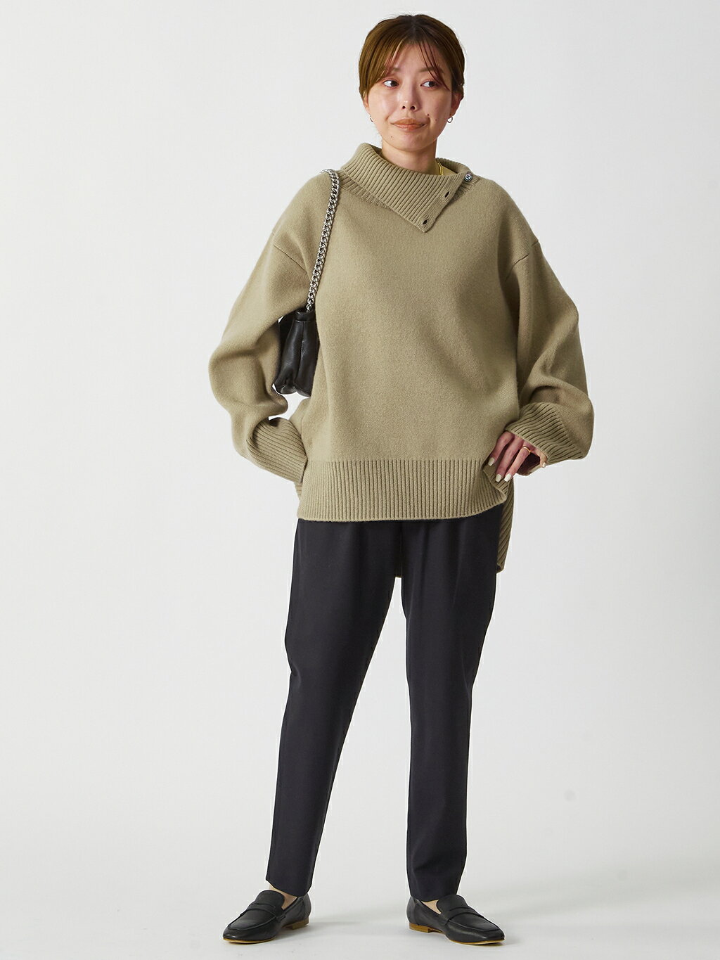 1er Arrondissementの両面起毛パンツを使ったコーディネートを紹介します。｜Rakuten Fashion(楽天ファッション／旧楽天ブランドアベニュー)4891805