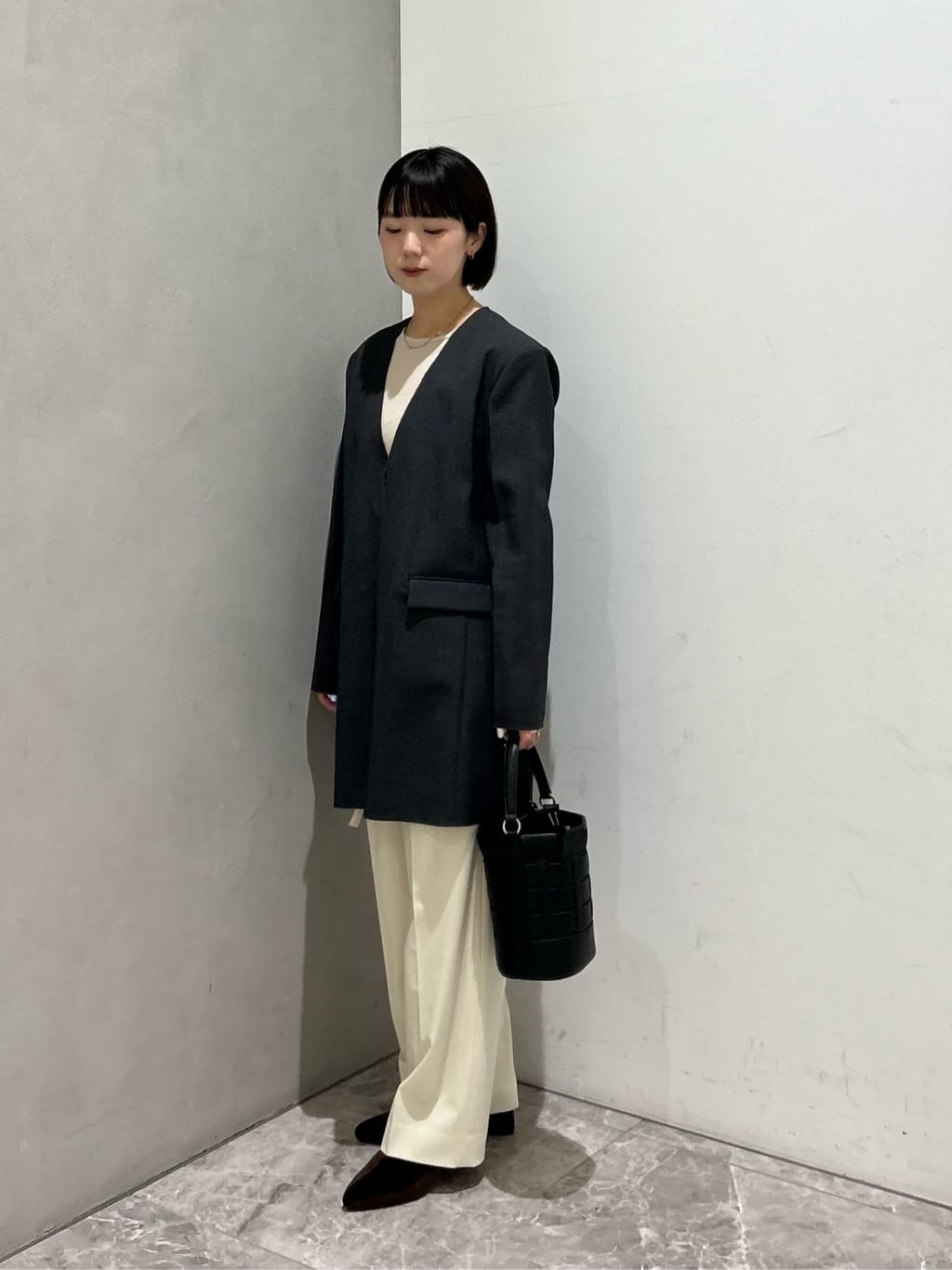 UNITED ARROWSの<AEWEN MATOPH>ロングスリーブ ミニ ワンピースを使っ 