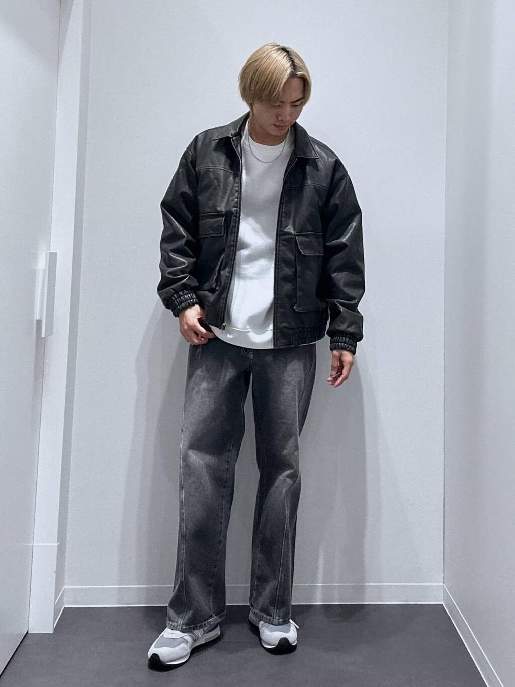 LAKOLEのウォッシュドPUレザーブルゾンを使ったコーディネートを紹介します。｜Rakuten Fashion(楽天ファッション／旧楽天ブランドアベニュー)4893125