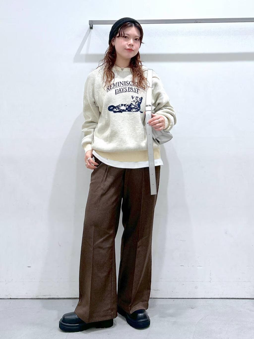 LAKOLEのアニマルロゴジャガードニットを使ったコーディネートを紹介します。｜Rakuten Fashion(楽天ファッション／旧楽天ブランドアベニュー)4894209