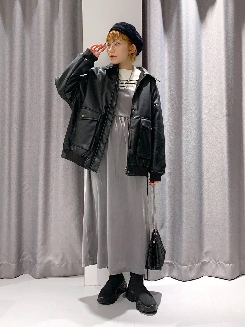 LAKOLEのフェイクレザー中綿ブルゾンを使ったコーディネートを紹介します。｜Rakuten Fashion(楽天ファッション／旧楽天ブランドアベニュー)4895149