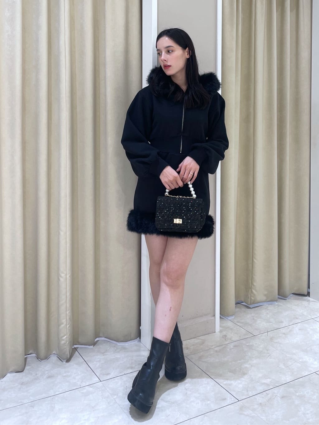 rienda フェイクファースウェットミニワンピース 最も安い rienda フェイクファースウェットミニワンピース 最も安い
