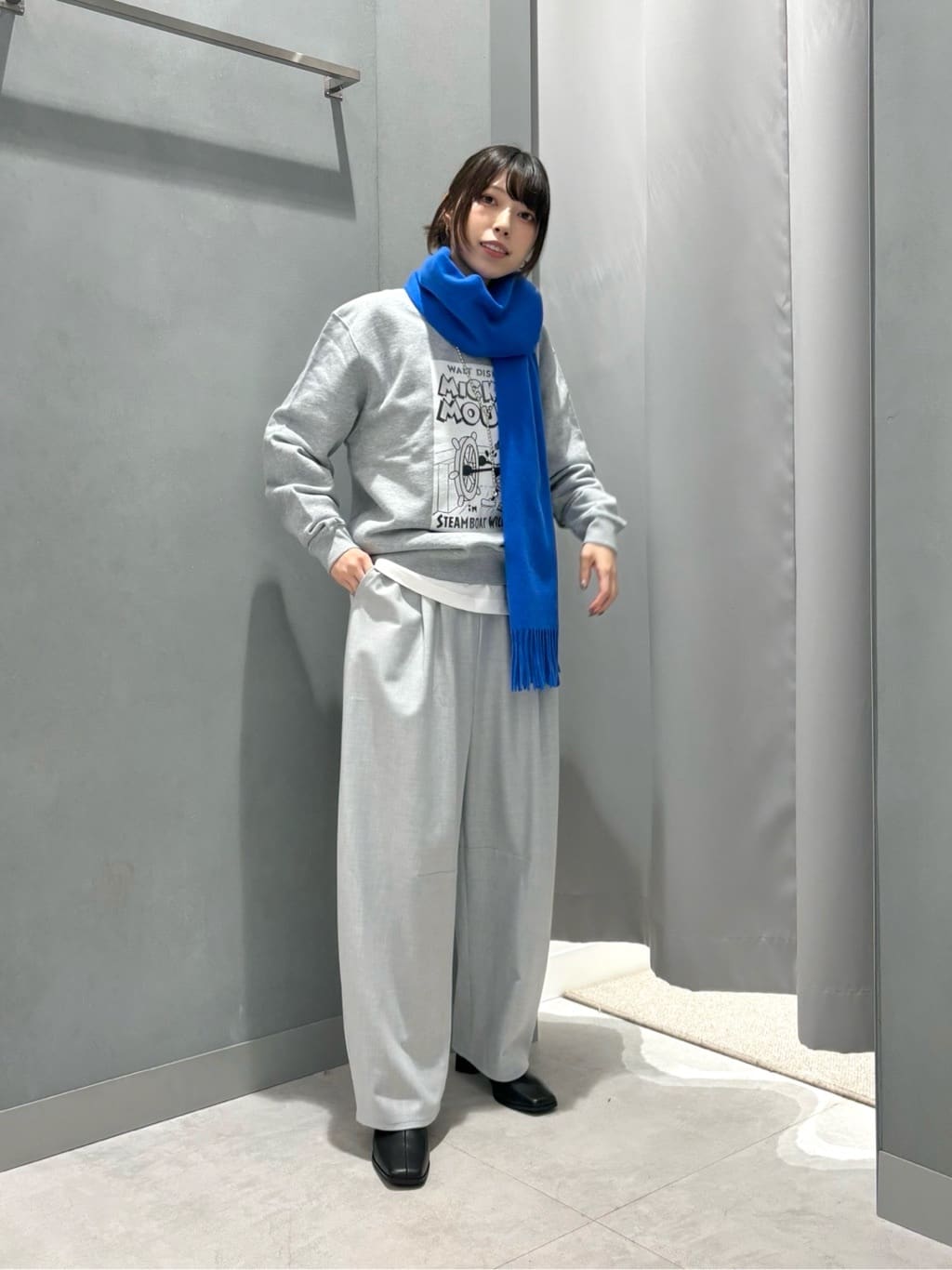 Vinの"蒸気船ウィリー" ポスタープリントスウェットを使ったコーディネートを紹介します。｜Rakuten Fashion(楽天ファッション／旧楽天ブランドアベニュー)4906425