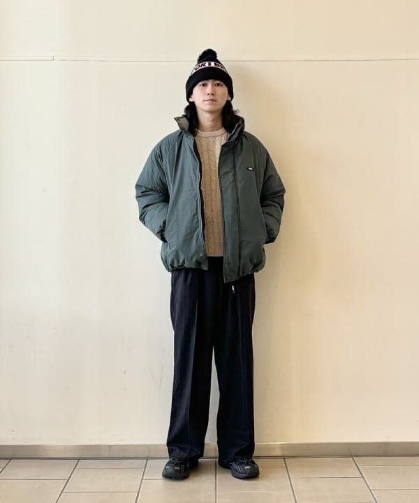 BEAMS HEARTのポリエステルレーヨン 2タック ワイドパンツを使ったコーディネートを紹介します。｜Rakuten Fashion(楽天ファッション／旧楽天ブランドアベニュー)4921640
