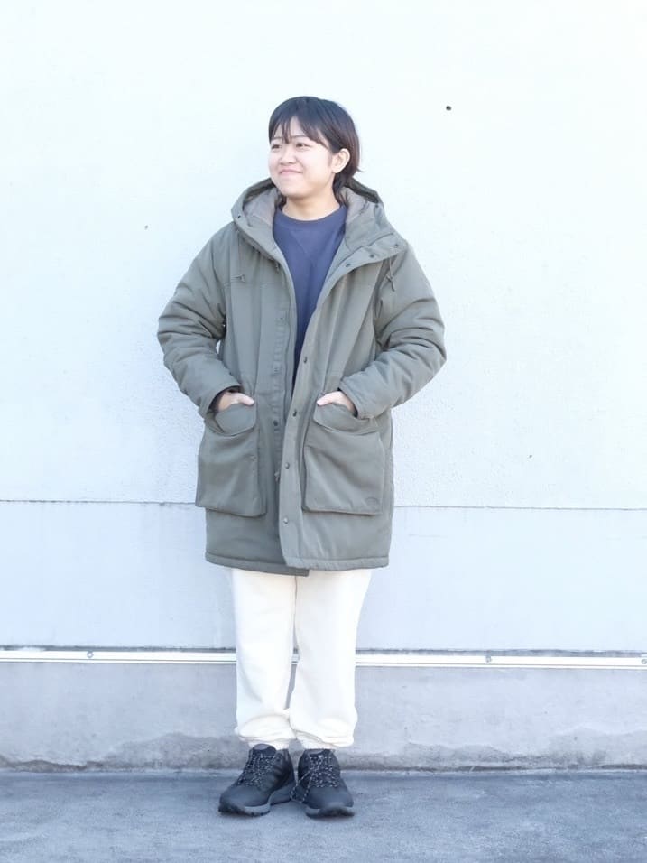 Snow PeakのTAKIBI Sweatshirt Pulloverを使ったコーディネートを紹介します。｜Rakuten Fashion(楽天ファッション／旧楽天ブランドアベニュー)4925904