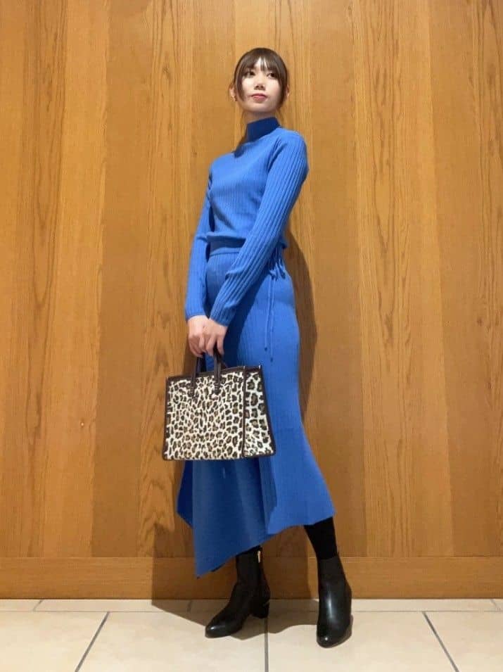 allurevilleのコーディネートを紹介します。｜Rakuten Fashion(楽天ファッション／旧楽天ブランドアベニュー)4927038