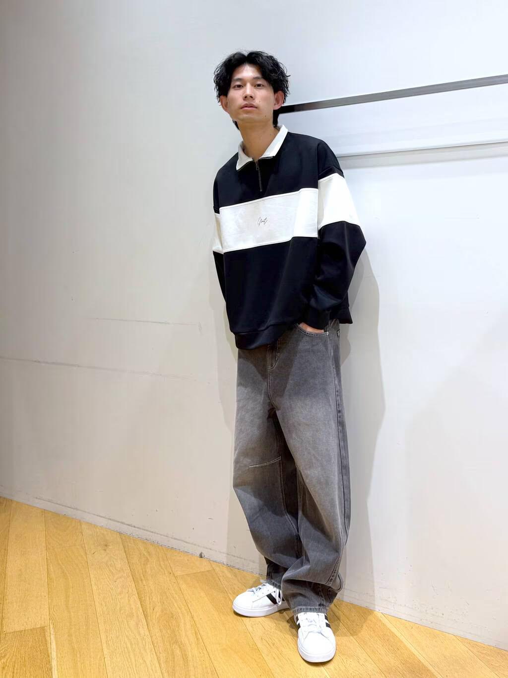 LAKOLEのパネルハーフZIPロゴプルオーバーを使ったコーディネートを紹介します。｜Rakuten Fashion(楽天ファッション／旧楽天ブランドアベニュー)4928572