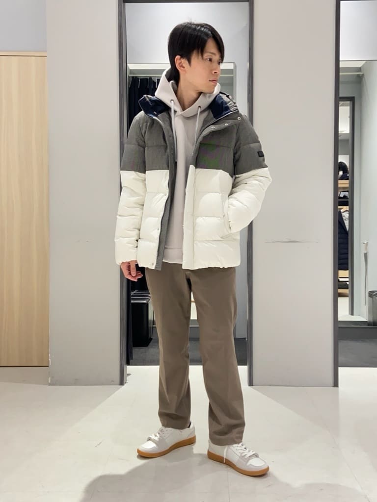 TAKEO KIKUCHIの【735フィルパワー】コンビ ダウンブルゾンを使ったコーディネートを紹介します。｜Rakuten Fashion(楽天ファッション／旧楽天ブランドアベニュー)4937340