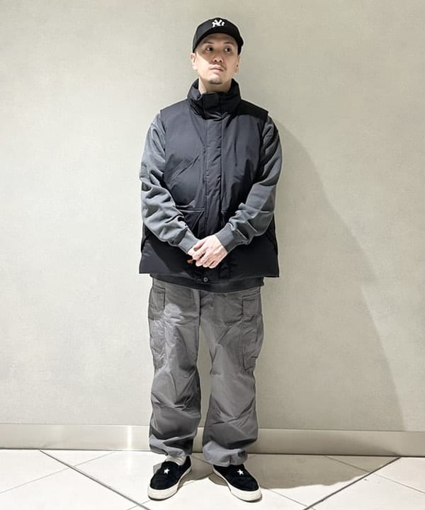 BEAMS MENのビッグ 6ポケット カーゴパンツを使ったコーディネートを紹介します。｜Rakuten Fashion(楽天ファッション／旧楽天ブランドアベニュー)4946641