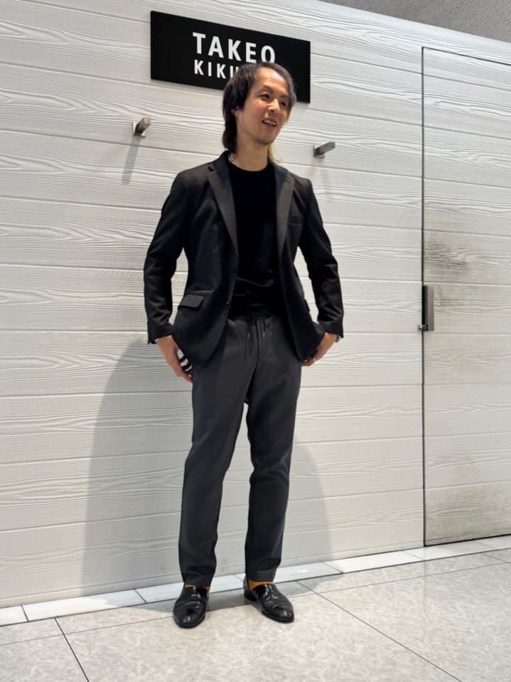 TAKEO KIKUCHIの【アンチピリング】クルーネック ニットを使ったコーディネートを紹介します。｜Rakuten Fashion(楽天ファッション／旧楽天ブランドアベニュー)4952992