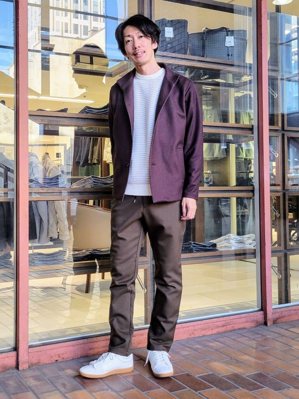 TAKEO KIKUCHIの【DOWN FABRIC】ダウンファブリック スタンドカラーブルゾンを使ったコーディネートを紹介します。｜Rakuten Fashion(楽天ファッション／旧楽天ブランドアベニュー)4954968
