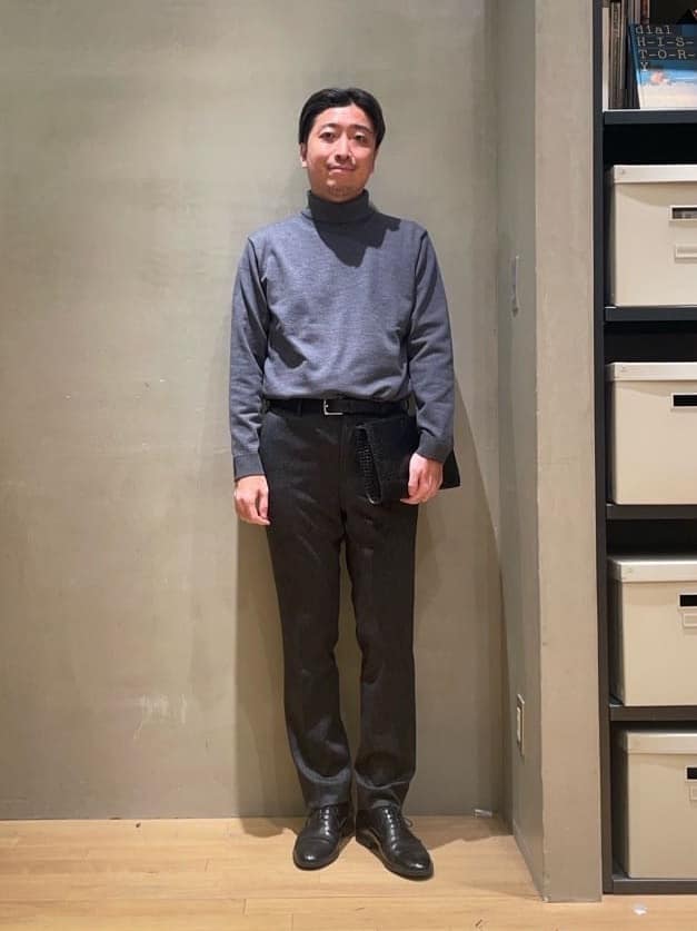 TAKEO KIKUCHIの【ONOFF対応】TRダブルニット ストレッチパンツを使ったコーディネートを紹介します。｜Rakuten Fashion(楽天ファッション／旧楽天ブランドアベニュー)4957322