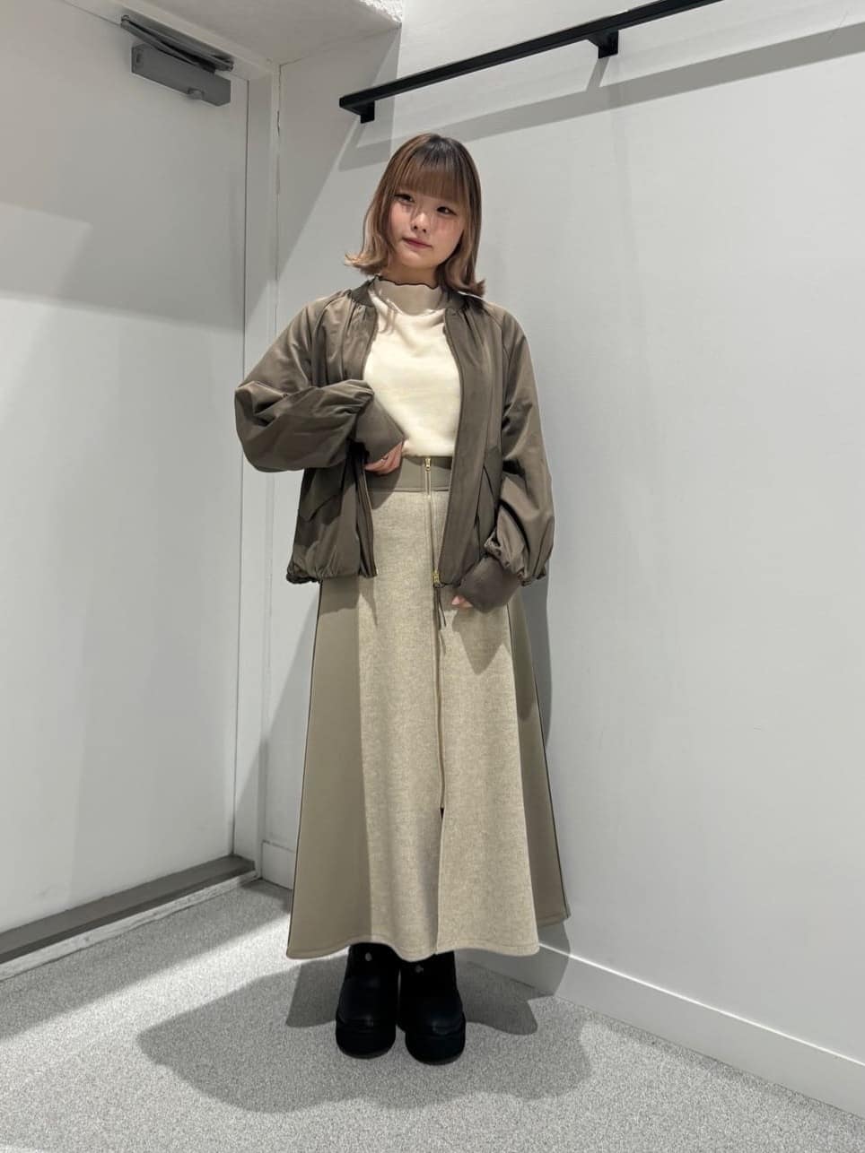 Vinのコーディネートを紹介します。｜Rakuten Fashion(楽天ファッション／旧楽天ブランドアベニュー)4959136