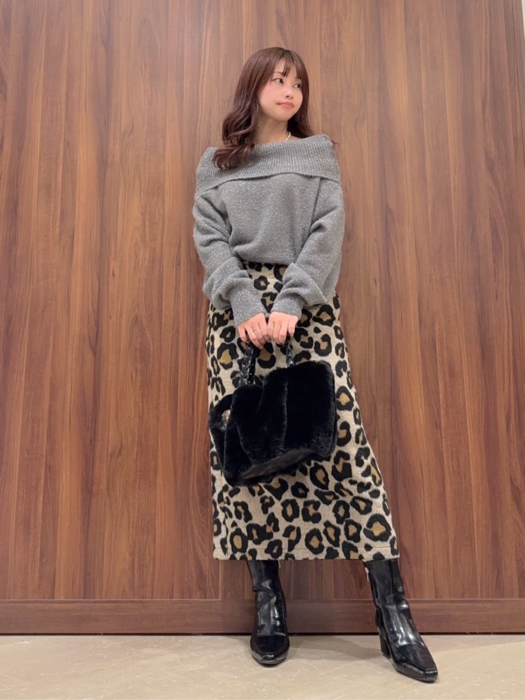 Vinのコーディネートを紹介します。｜Rakuten Fashion(楽天ファッション／旧楽天ブランドアベニュー)4959283