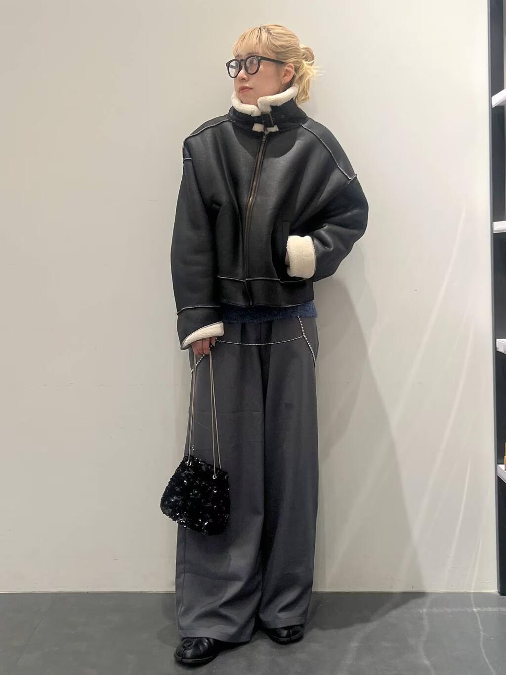 LAKOLEのインターシャ配色プルオーバーを使ったコーディネートを紹介します。｜Rakuten Fashion(楽天ファッション／旧楽天ブランドアベニュー)4960014